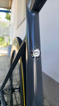 Silniční kolo BMC Teammachine SLR01 ONE Carbon 2020 SRAM RED - 18