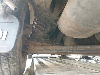 Audi 100 c3 doutník sedan 5V 2.3 benzín - 18