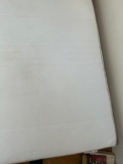 Postel (případně i s matrací IKEA) - 18