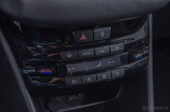 Peugeot 208 1.2 Active 2015 - 18