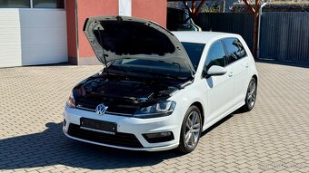 Volkswagen Golf //1.6TDi//81kW//R-LINE//LED SVĚTLA// - 18