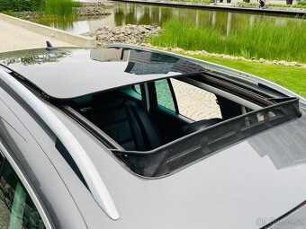 Volkswagen Tiguan 2.0TDI 103KW MANUÁL VÝHŘEV SENZORY TAŽNÉ - 18