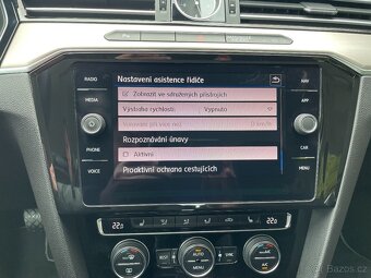 Volkswagen Passat 2.0 TSI 200kW DSG 4x4 HIGHLINE - 18