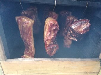 Dřevěná udírna,cena je konečná,doprava po celé ČR - 18