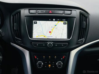 OPEL ZAFIRA TOURER 1.6CDTi MANUÁL LED KAMERA VÝHŘEV SERVISKA - 18