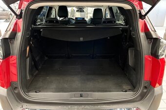 Peugeot 5008 BlueHDi 130 EAT ALLURE 7 míst  rok 2021 - 18