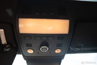 Volkswagen Touareg 4.2TDI V8 2012 Exclusive - 18