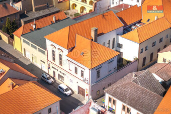 Prodej obchodního objektu, 895 m², Louny, ul. Mírové náměstí - 18