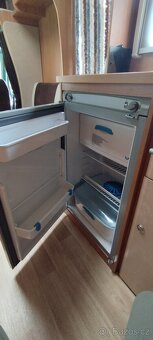 Ford CHAUSSON Trigano Flash 3 - 18