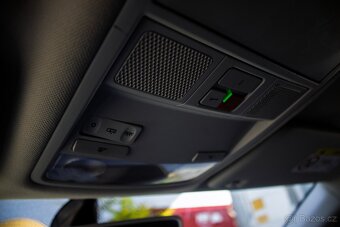 Škoda Octavia Combi 1.6 TDI 85kW MT5 - 18