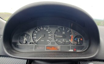 BMW e46 320d 110kW facelift sedan - 18