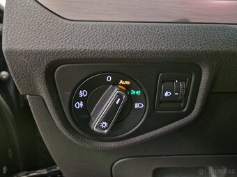 VW Touran 1.6 TDi DSG 85kw-ACC-Navi-Tažné Zařízení - 18