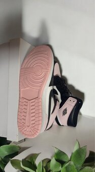 Jordan 1 High Atmosphere - 18