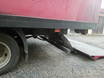 Iveco Daily 8paleta+hydraulické čelo - 18