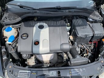 Škoda Octavia II combi 1.6 FSI Elegance r.v.2006 - 18