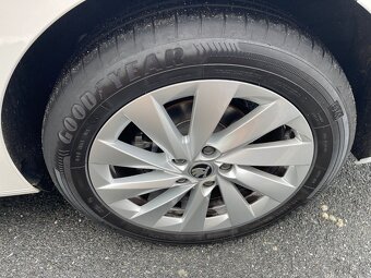 Prodám Škoda Octavia 2,0tdi 110kW Automat 4x4 - 18