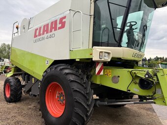 Kombajn Claas Lexion 440  heder V660  RV 2002 - 18