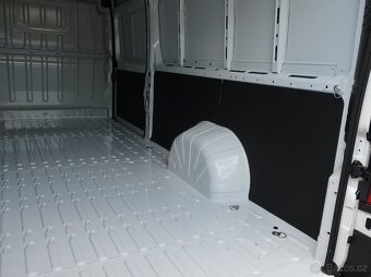 Opel Movano 2.2CDTi 103kW L4H2 3.5T TOP STAV NOVÉ - 18