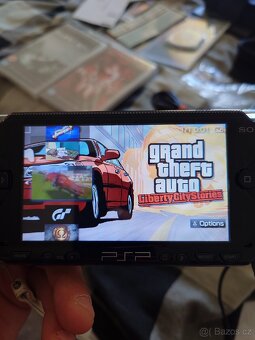 PSP 128gb krásný stav - 18