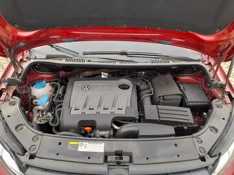 Volkswagen Touran 7 MÍST 1,6TDI 77 KW AC TREND - 18