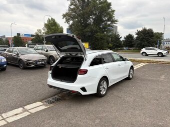 Kia Cee´d, 1,4TGDI 103kw Exclusive + NAV - 18