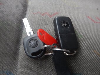 VW Transporter 2.5 TDI, 96 kW - 18