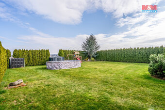 Prodej rodinného domu, 230 m², Křenice, ul. Okružní - 18