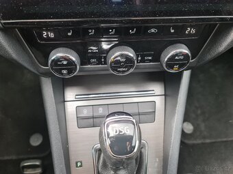 ŠKODA OCTAVIA III 2.0 TDi COMBI CLEVER 110KW KLIMA NAVI 2018 - 18