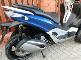 Piaggio MP3 300 Yourban LT (2015) - 18