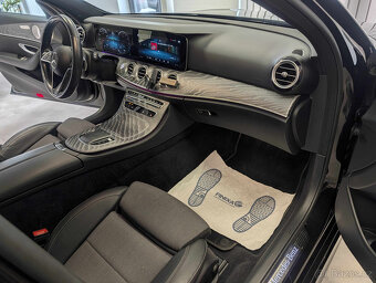 Mercedes-Benz Třídy E 2,0 E300 DE EQ POWER 225 KW AM - 18
