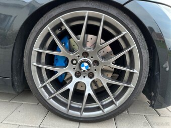 BMW e93 335i - 18