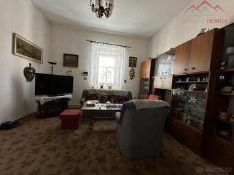 Prodej rohovoého domu - kombinace podnikání a bydlení ( 947  - 18