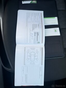 ŠKODA OCTAVIA 1.6 tdi top stav - 18