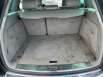 Volkswagen Touareg 3.0TDI A/T 4x4 - 18