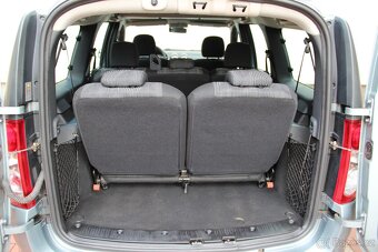 Dacia Logan MCV 1.6i MPI 87PS Arctica - 18