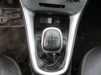 LANCIA DELTA 1,6JTD 88kw Oro bez koroze 12/2008 - 18