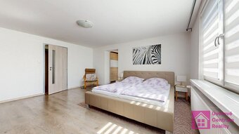 Prodej rodinného domu 151 m², zahrada, bazén, pergola, Rohat - 18