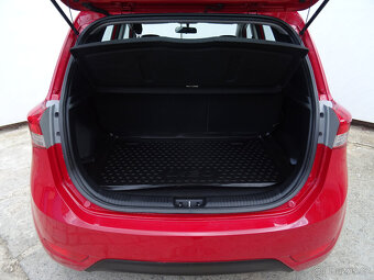 Hyundai IX20,1majČR,S.kniha,klima,ESP - 18