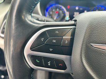 Chrysler Pacifica 3.6 214kw 2021 - 72 tis km - 18