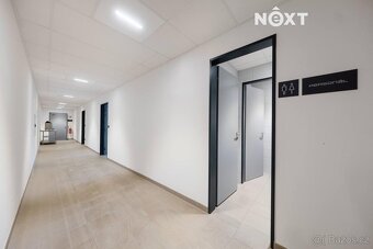 Pronájem komerční Obchodní prostory, 110㎡ - 18