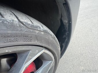 Skoda / Octavia 2.0 TSI RS - 18