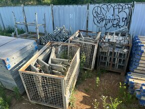SLEVA - Stěnové bednění DOKA Framax 3,3m - 18