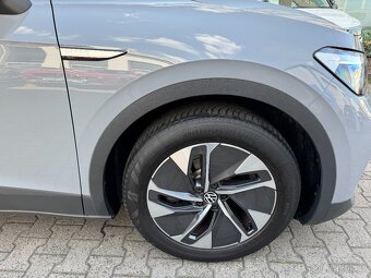 Volkswagen ID.4 125kW Nezávislé topení 38tkm Full LED Navi - 18