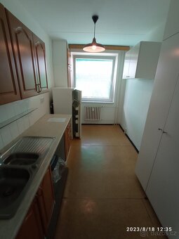 Prodej bytu 3+1, 70 m², Brno – Líšeň, balkon, sklep, osobní - 18