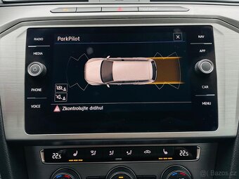 Volkswagen Passat 2.0TD 2019 AUT LED SENZORY VÝHŘEV SERVISKA - 18