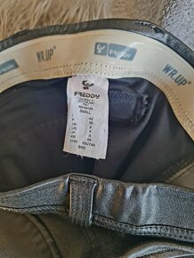 Prodám kalhoty FREDDY WR.UP - 18