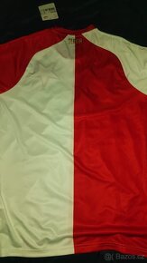 Oblečení Slavia - dohodou - 18