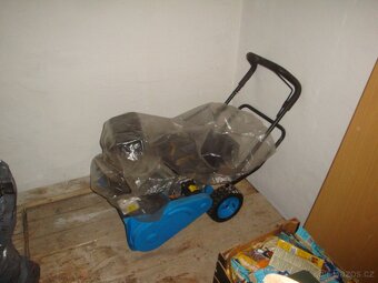 benzínová sněhová fréza nová - gumový šnek - 18