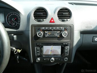 Volkswagen Caddy 1.6 TDi 75kW, 7.míst, serviska - 18