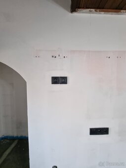 Hodinový manžel-Elektrikář - 18